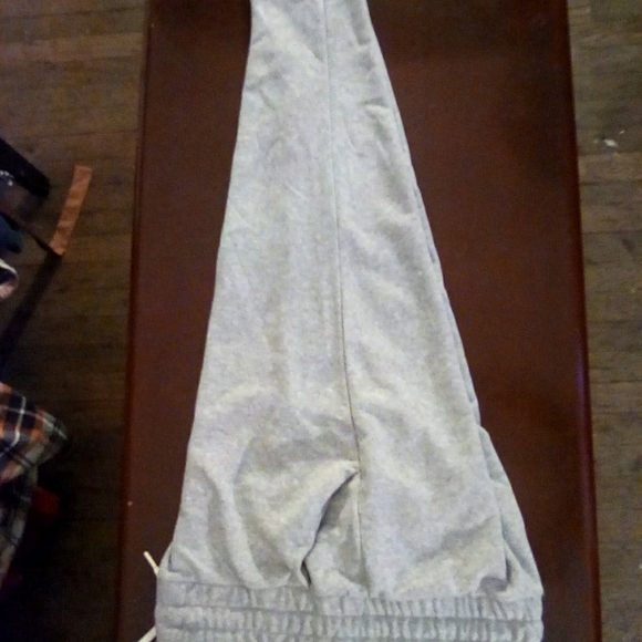 Light weight Sweats - Picture 2 of 2